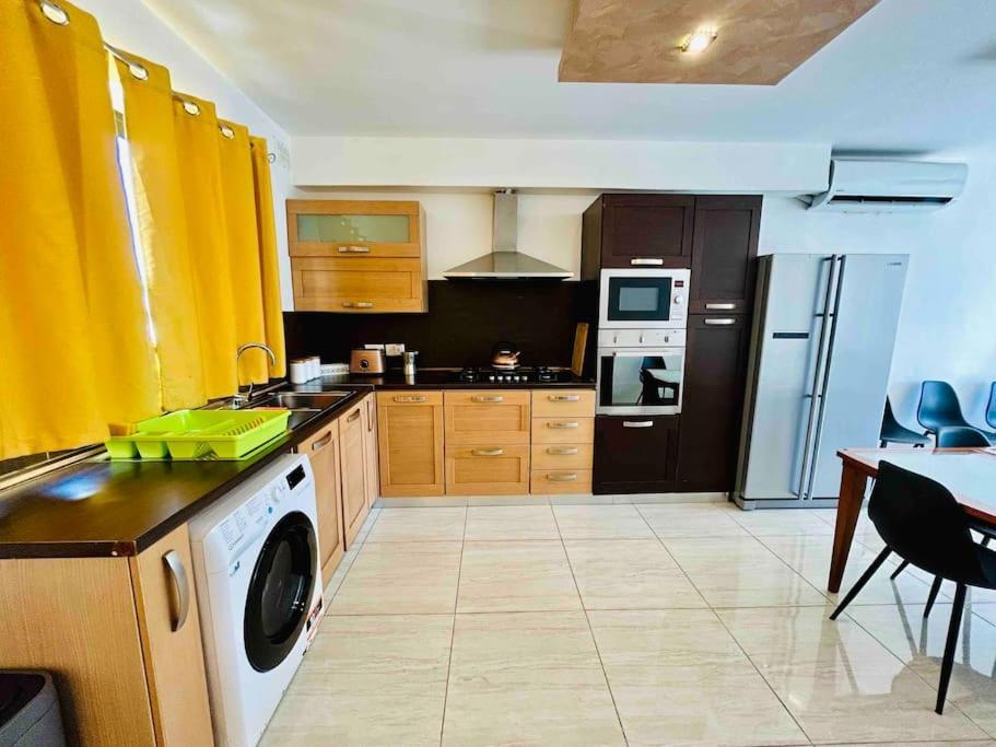 Duplex Whiskey Home 200M Away From The Sea And The Square Bahía de San Pablo Exterior foto