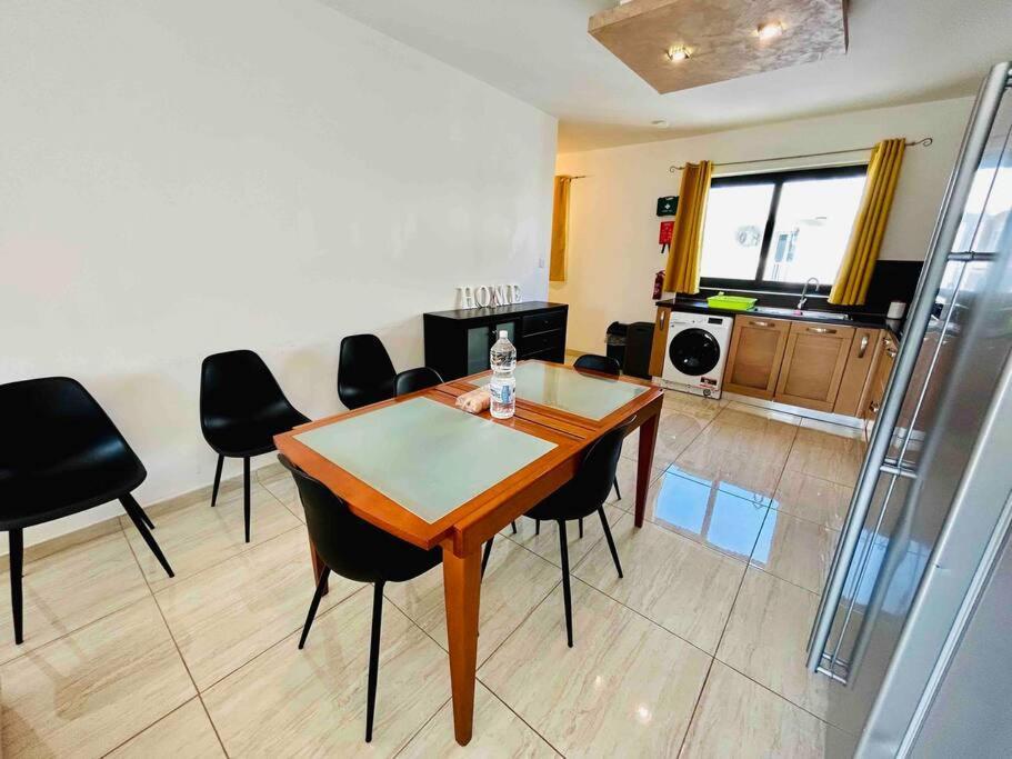 Duplex Whiskey Home 200M Away From The Sea And The Square Bahía de San Pablo Exterior foto